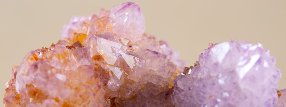 An overview of spirit quartz crystal colours